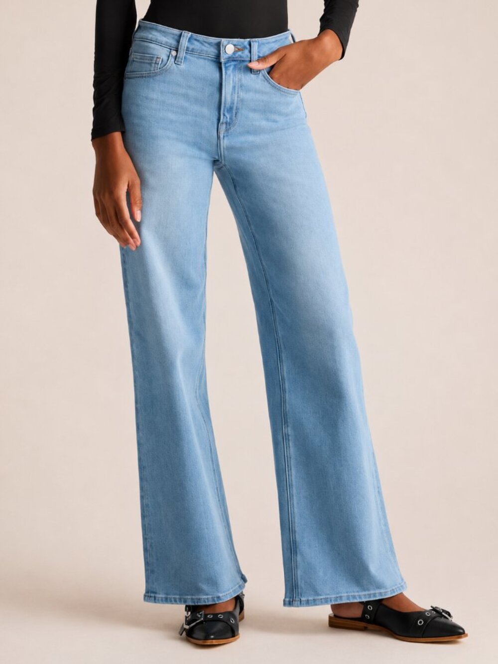 Quince Bella Stretch Wide Leg Jeans in Frosted Blue 32 x 28